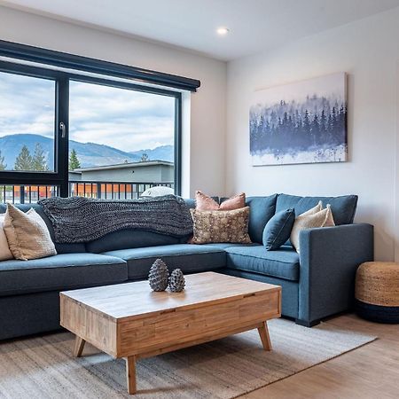 דירות Bluebird Daze By Revelstoke Vacations מראה חיצוני תמונה